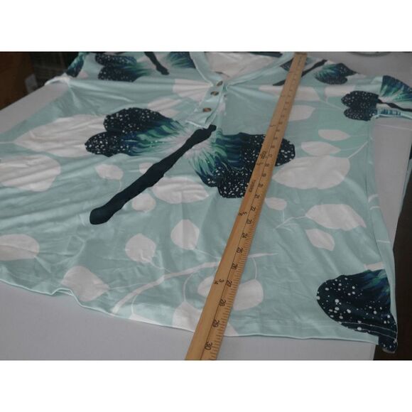 Women's Green Dragonfly Button-Front V-Neck Tunic 1X #1971-D4 - Picture 7 of 7